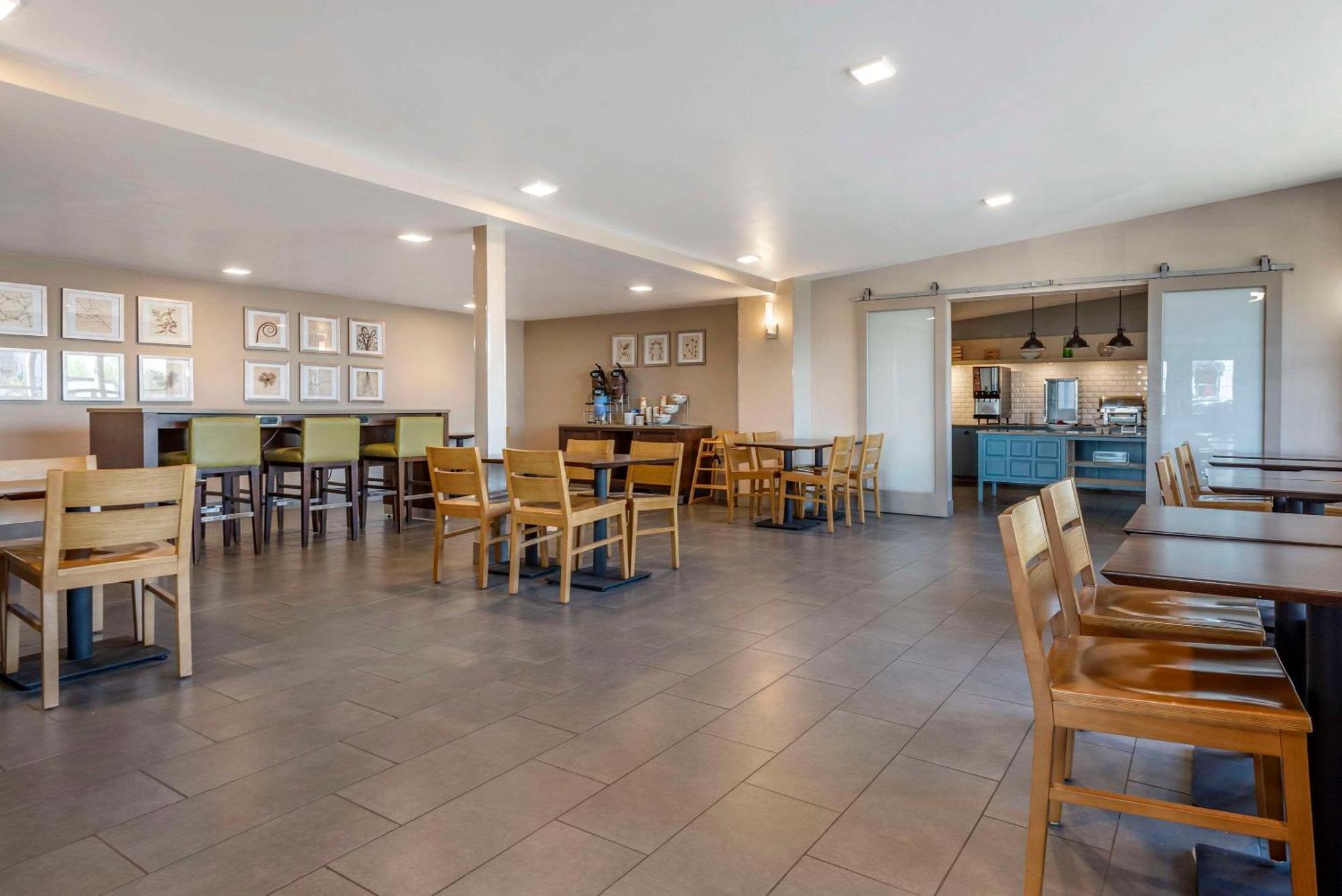Comfort Inn & Suites Liverpool - Syracuse North Dış mekan fotoğraf